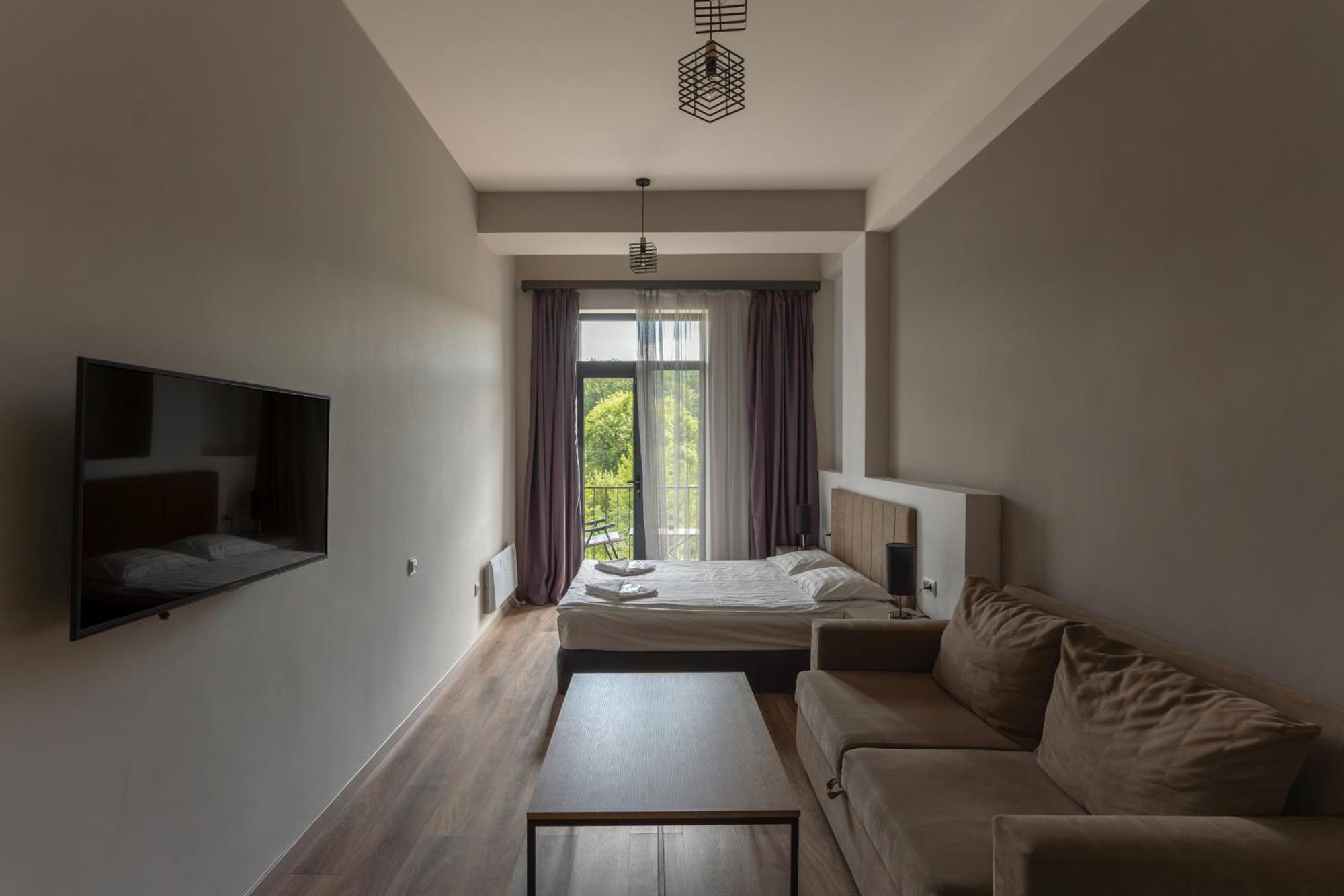 Ris Holiday Apartments Цахкадзор Екстериор снимка